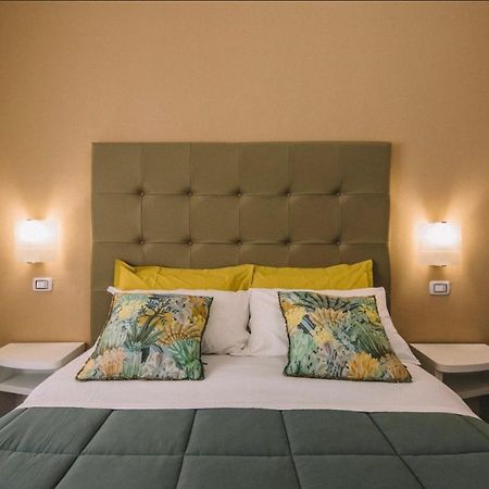 Tiziana'S House Bed & Breakfast Salerno Eksteriør bilde